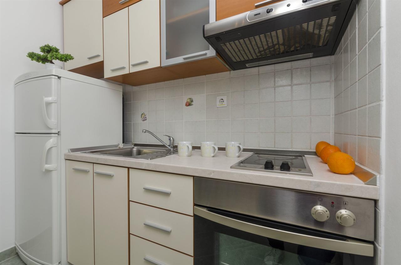 Apartments Srecko Duće エクステリア 写真